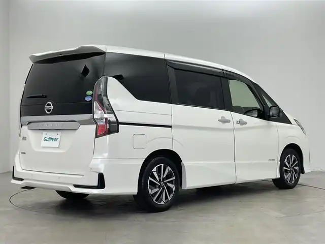 日産 セレナ ハイウェイスター V 埼玉県 2020(令2)年 7.6万km ブリリアントホワイトパール プロパイロット　社外９インチナビ　フリップダウンモニター　アラウンドビューモニター　ＢＳＩ　ＥＴＣ　前後ドライブレコーダー　レーダークルーズコントロール　ＨＤＭＩ　純正アルミホイール　オートライト