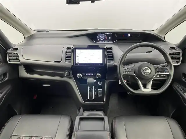 日産 セレナ ハイウェイスター V 埼玉県 2020(令2)年 7.6万km ブリリアントホワイトパール プロパイロット　社外９インチナビ　フリップダウンモニター　アラウンドビューモニター　ＢＳＩ　ＥＴＣ　前後ドライブレコーダー　レーダークルーズコントロール　ＨＤＭＩ　純正アルミホイール　オートライト