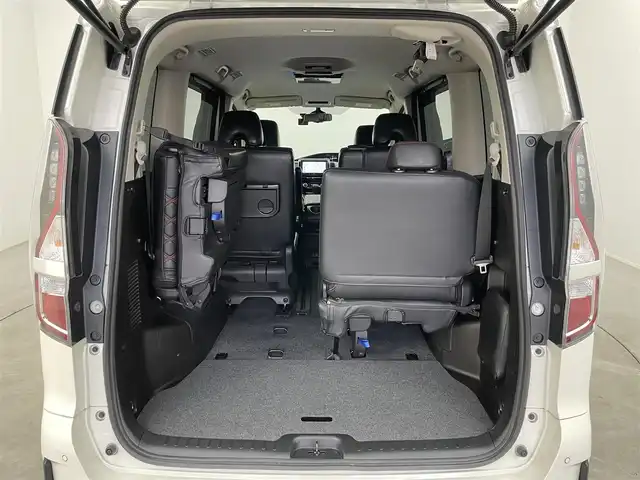 日産 セレナ ハイウェイスター V 埼玉県 2020(令2)年 7.6万km ブリリアントホワイトパール プロパイロット　社外９インチナビ　フリップダウンモニター　アラウンドビューモニター　ＢＳＩ　ＥＴＣ　前後ドライブレコーダー　レーダークルーズコントロール　ＨＤＭＩ　純正アルミホイール　オートライト