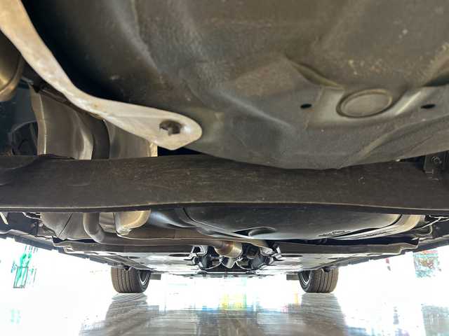 日産 オーラ G レザーエディション 岐阜県 2021(令3)年 5.5万km オーロラフレアブルーパール BOSEプレミアムサウンド/ProPILOT/純正9インチナビゲーション/アラウンドビューモニター/フルセグテレビ/Bluetooth/AppleCarPlay/USB入力端子/置くだけ充電/デジタルインナーミラー/レーダークルーズコントロール/踏み間違い衝突防止アシスト/ブラインドスポットモニター/純正ドラレコ/ETC2.0/オートエアコン/革シート/革ステアリング/純正フロアマット/プッシュスタート/スマートキー/オートライト/オートマチックハイビーム/LEDヘッドライト/純正アルミホイール