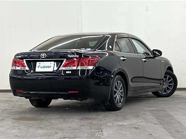 トヨタ クラウン ハイブリッド ロイヤルサルーン 道央・札幌 2014(平26)年 15.2万km ブラック 純正HDDナビ//ワンセグテレビ//バックカメラ//クルーズコントロール//ドアバイザー//プッシュスタート//パワーウィンドウ//夏タイヤ付き