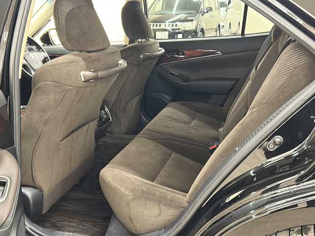 トヨタ クラウン ハイブリッド ロイヤルサルーン 道央・札幌 2014(平26)年 15.2万km ブラック 純正HDDナビ//ワンセグテレビ//バックカメラ//クルーズコントロール//ドアバイザー//プッシュスタート//パワーウィンドウ//夏タイヤ付き