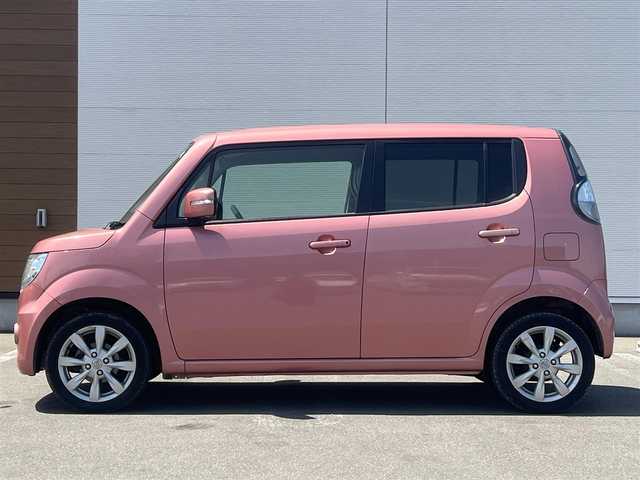 日産 モコ ドルチェG FOUR 秋田県 2015(平27)年 2.4万km モコピーチ 純正ナビ/フルセグ/４WD/バックカメラ/スマートキー/純正アルミ/D席シートヒーター/プッシュスタート/アイドリングストップ/ETC/ドライブレコーダー/ステアリングスイッチ/オートライト/オートエアコン/パワーステアリング/パワーウィンドウ/盗難防止装置/電動格納ウィンカーミラー/保証書/取扱説明書/記録簿