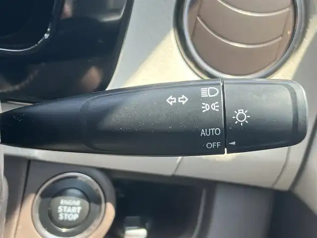 日産 モコ ドルチェG FOUR 秋田県 2015(平27)年 2.4万km モコピーチ 純正ナビ/フルセグ/４WD/バックカメラ/スマートキー/純正アルミ/D席シートヒーター/プッシュスタート/アイドリングストップ/ETC/ドライブレコーダー/ステアリングスイッチ/オートライト/オートエアコン/パワーステアリング/パワーウィンドウ/盗難防止装置/電動格納ウィンカーミラー/保証書/取扱説明書/記録簿