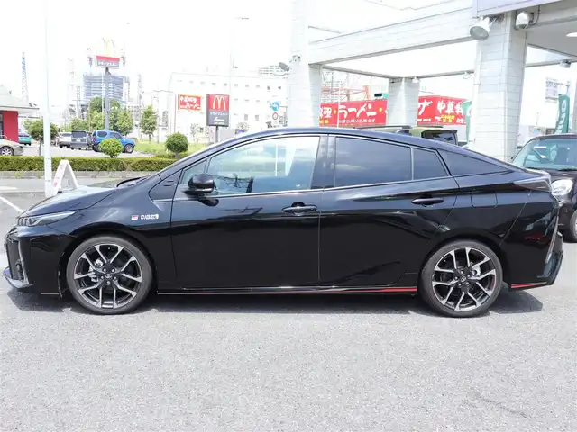 トヨタ プリウス ＰＨＶ S GRスポーツ 神奈川県 2018(平30)年 5.2万km アティチュードブラックマイカ 純正メモリナビ/フルセグテレビ/バックカメラ/クルーズコントロール/プッシュスタート/ETC2.0/LEDヘッドライト/スマートキー/プッシュスタート/取説/スペアスマートキー