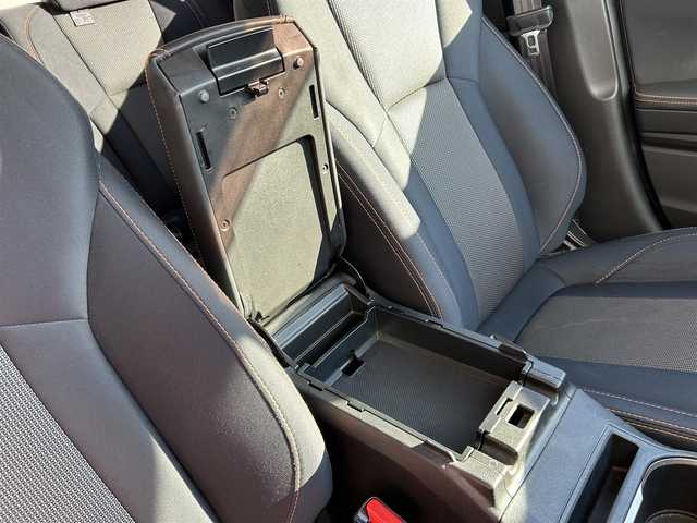 スバル インプレッサ ＸＶ 2．0i－L アイサイト 岩手県 2017(平29)年 7.6万km クールグレーカーキ ワンオーナー /社外ナビ（型式AVIC-RZ900）/フルセグTV/アイサイト /ETC /レーダークルコン /バックカメラ　/ナビステアリングスイッチ /X-MODE /ヒルディセントコントロール /パドルシフト/アイドリングストップ /オートライト/フォグランプ /ナノイー /純正トノカバー/ドアバイザー/フロアマット/ルーフレール/スマートキー×2/社外AW冬タイヤ積込/保証書 取説