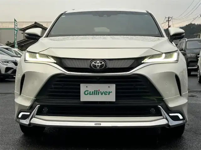 トヨタ ハリアー Z レザーパッケージ 広島県 2020(令2)年 1.8万km ホワイトパールクリスタルシャイン ワンオーナー/モデリスタエアロ（デイライト付き）/純正ナビ（Miracast/Bluetooth）/・フルセグTV（走行中視聴可）/・JBLプレミアムサウンド/全方位モニター/ETC2.0/前後ドライブレコーダー/デジタルインナーミラー/黒レザーシート/・シートヒーター/・エアシート/・パワーシート（メモリー機能付き）/衝突被害軽減ブレーキ/レーダークルーズコントロール/コーナーセンサー/車線逸脱警報/オートマチックハイビーム/ブラインドスポットモニター/ステアリングヒーター/パワーバックドア/ヘッドアップディスプレイ