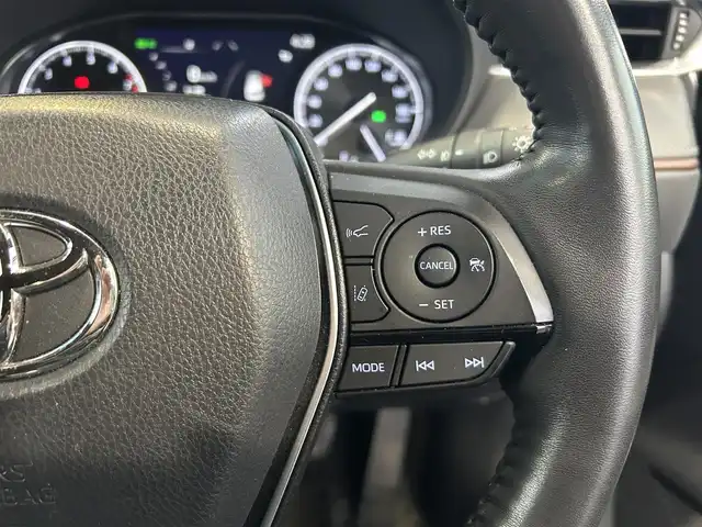 トヨタ ハリアー Z レザーパッケージ 広島県 2020(令2)年 1.8万km ホワイトパールクリスタルシャイン ワンオーナー/モデリスタエアロ（デイライト付き）/純正ナビ（Miracast/Bluetooth）/・フルセグTV（走行中視聴可）/・JBLプレミアムサウンド/全方位モニター/ETC2.0/前後ドライブレコーダー/デジタルインナーミラー/黒レザーシート/・シートヒーター/・エアシート/・パワーシート（メモリー機能付き）/衝突被害軽減ブレーキ/レーダークルーズコントロール/コーナーセンサー/車線逸脱警報/オートマチックハイビーム/ブラインドスポットモニター/ステアリングヒーター/パワーバックドア/ヘッドアップディスプレイ