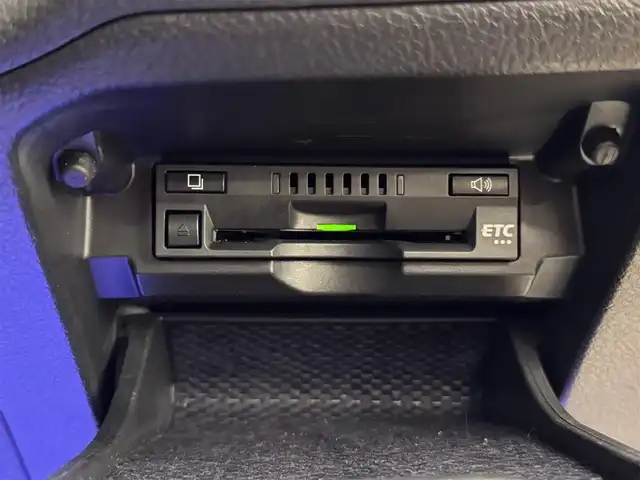 トヨタ マークＸ 350RDS 群馬県 2017(平29)年 5.9万km ホワイトパールクリスタルシャイン 純正7インチナビ/・フルセグTV/・BT/DVD/CD/SD/・FM/AM/バックカメラ/ビルトインETC/ドライブレコーダー/レーダークルーズコントロール/レーンディパーチャーアラート/前席シートヒーター/前席パワーシート/ブラックハーフレザーシート/ステアリングスイッチ/パドルシフト/スマートキー/プッシュスタート/純正18インチAW/純正フロアマット/純正ドアバイザー/LEDヘッドライト/フォグランプ/オートライト/トランクスポイラー/電動格納ウィンカーミラー/横滑り防止機能