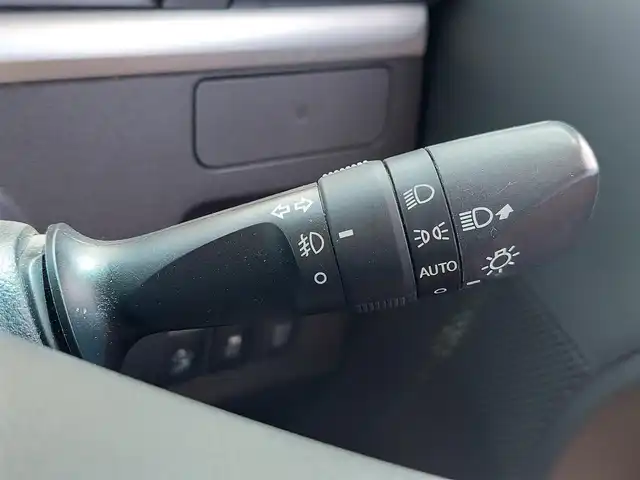 ダイハツ タント カスタム RS トップED SAⅡ 東京都 2016(平28)年 4.7万km パールホワイトⅢ スマートアシストII/衝突軽減ブレーキ/バックソナー/踏み間違い防止装置/アイドリングストップ/カロッツェリアSDナビ/フルセグTV/DVD/両側パワースライドドア/LEDヘッドライト/ETC