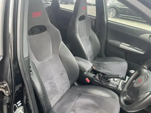 スバル インプレッサ ＷＲＸ STi 山形県 2010(平22)年 8.8万km オブシディアンブラックパール 4WD/SDナビ/　　【CD　DVD　ワンセグ　AUX　USB】/HIDヘッドライト/パワーシート/ハーフレザーシート/純正18インチアルミホイール/純正フロアマット/ドアバイザー/電動格納ウィンカーミラー/フォグランプ/横滑り防止装置/スマートキー×2/ETC