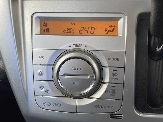 スズキ ハスラー G 栃木県 2018(平30)年 6.6万km フェニックスレッドパール/ブルーイッシュブラックパール 禁煙車/社外ナビ/衝突軽減ブレーキ/シートヒーター/オートエアコン/アイドリングストップ/プッシュスタート/スマートキー/電動格納ミラー/社外フロアマット/純正サイドバイザー/ＥＴＣ/バックカメラ