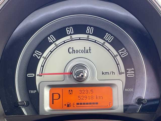 スズキ ラパン ショコラ G 岐阜県 2013(平25)年 5.3万km エアブルーメタリック バックカメラ/ETC/ドライブレコーダー/オートHIDヘッドライト/パワーウィンドウ/パワーステアリング/アイドリングストップ/革巻きステアリング/レザーシート/純正フロアマット/電動格納ミラー/スマートキー/プッシュスタート