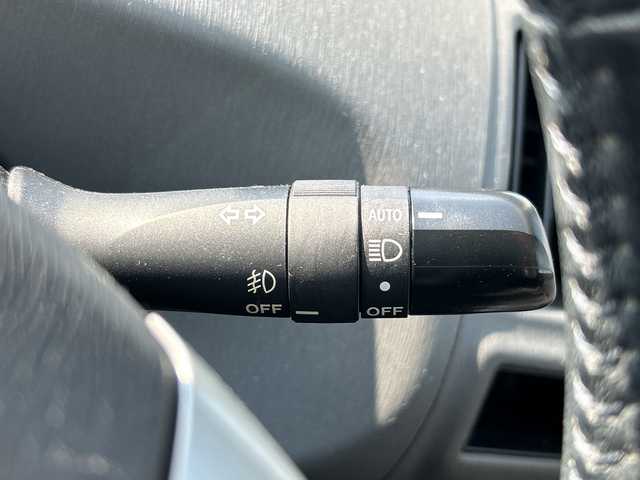 トヨタ プリウス α S ツーリングセレクション 鹿児島県 2013(平25)年 7.8万km グレーメタリック 純正ナビ/ETC/Bluetooth接続/フルセグTV/純正フロアマット/オートライト/LEDヘッドライト/スマートキー/プッシュスタート/スペアキー/純正17インチアルミホイール/横滑り防止装置/カーテンエアバッグ/取扱説明書/保証書/記録簿