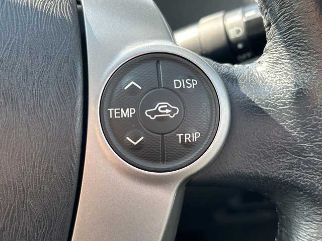 トヨタ プリウス α S ツーリングセレクション 鹿児島県 2013(平25)年 7.8万km グレーメタリック 純正ナビ/ETC/Bluetooth接続/フルセグTV/純正フロアマット/オートライト/LEDヘッドライト/スマートキー/プッシュスタート/スペアキー/純正17インチアルミホイール/横滑り防止装置/カーテンエアバッグ/取扱説明書/保証書/記録簿