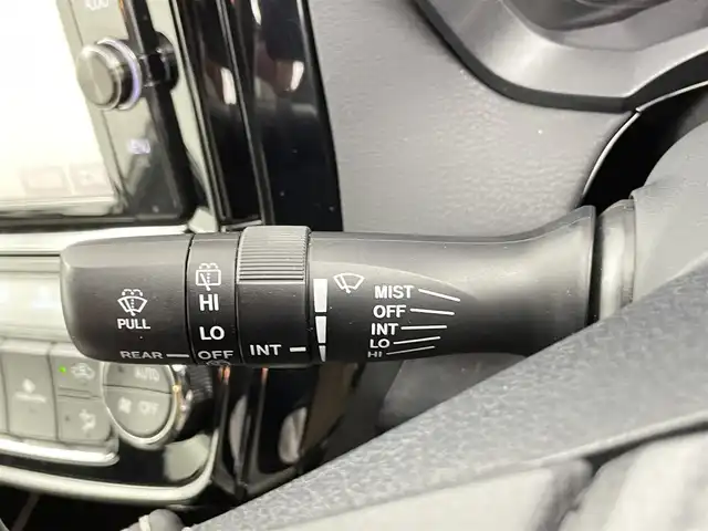 トヨタ カローラ フィールダー ハイブリッドG ダブルバイビー 千葉県 2018(平30)年 4.7万km ホワイトパールクリスタルシャイン トヨタセーフティセンス/・プリクラッシュセーフティ/・レーンディパーチャーアラート/・クリアランスソナー/・先行車発進お知らせ/・オートハイビーム/純正7インチSDナビ/CD BT MSV フルセグ/バックカメラ/クルーズコントロール/LEDオートライト/革巻きステアリング/ステアリングスイッチ/ドアバイザー/プッシュスタート/スマートキー/ETC