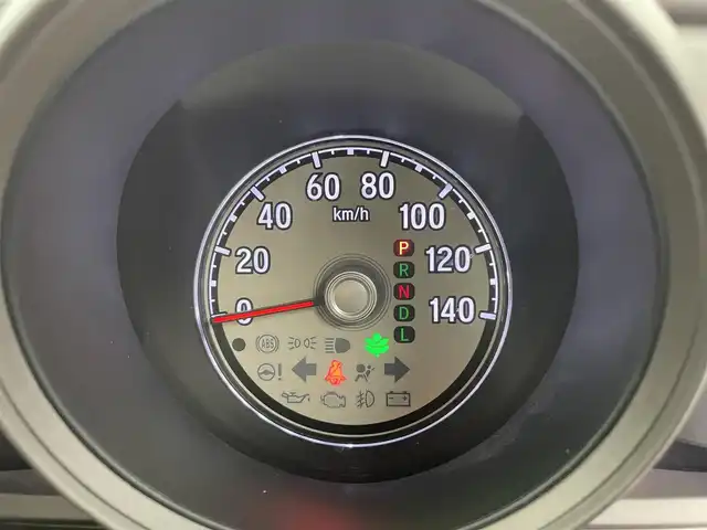 ホンダ Ｎ ＯＮＥ スタンダード 富山県 2019(令1)年 7.1万km アッシュグリーンメタリック ワンオーナー/純正オーディオ/CD/ＵＳＢ/ＡＵＸ/プッシュスタート/スマートキー/スペアキー１本/ETC/ＥＣＯＮ/純正フロアマット/チップアップシート/オートエアコン/電動格納ドアミラー/保証書/取扱説明書