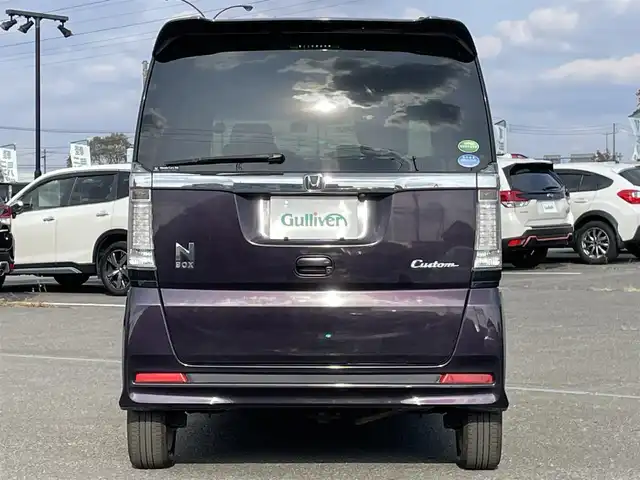 ホンダ Ｎ ＢＯＸ カスタム G SSパッケージ 道央・札幌 2017(平29)年 10.4万km プレミアムベルベットパープル・パール ４WD/純正ディーラーOPナビ/CD/DVD/BT/フルセグ/横滑り防止装置/バックカメラ/ビルトインETC/ドライブレコーダー/ECONモード/片側パワースライドドア/前席シートヒーター/ステアリングリモコン/プッシュスタート/スマートキー/HIDヘッドライト/オートライト/フォグランプ/電動格納ミラー/ヒーテッドドアミラー/ウィンカーミラー/純正フロアマット/ドアバイザー/純正エンジンスターター