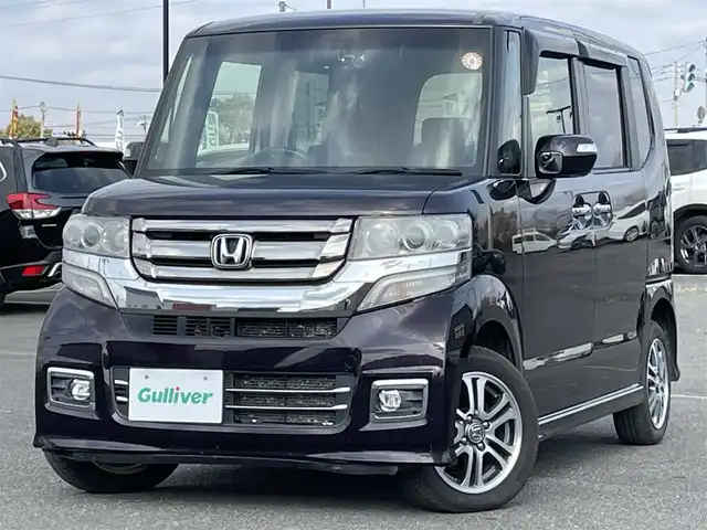 ホンダ Ｎ ＢＯＸ カスタム G SSパッケージ 道央・札幌 2017(平29)年 10.4万km プレミアムベルベットパープル・パール ４WD/純正ディーラーOPナビ/CD/DVD/BT/フルセグ/横滑り防止装置/バックカメラ/ビルトインETC/ドライブレコーダー/ECONモード/片側パワースライドドア/前席シートヒーター/ステアリングリモコン/プッシュスタート/スマートキー/HIDヘッドライト/オートライト/フォグランプ/電動格納ミラー/ヒーテッドドアミラー/ウィンカーミラー/純正フロアマット/ドアバイザー/純正エンジンスターター