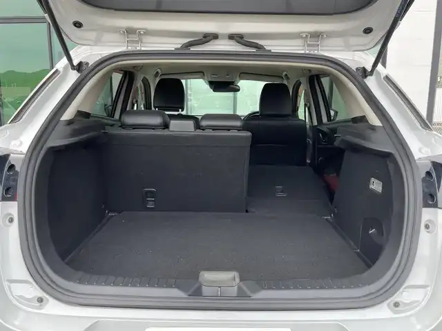 マツダ ＣＸ－３ XD ツーリング 香川県 2015(平27)年 6.2万km セラミックM i-ACTIVSENSE/・SCBS（スマート・シティ・ブレーキ・サポート）/・EBD(アンチロック・ブレーキ・システム)/・DSC（横滑り防止装置）/・HBC（ハイ・ビーム・コントロール・システム）/・BSM（ブラインド・スポット・モニタリング）/・MRCC（マツダ・レーダー・クルーズ・コントロール）/純正7インチマツダコネクトナビ/→フルセグ/CD/DVD/Bluetooth/AM/FM/AUX/USB/バックカメラ/ハーフレザーシート/LEDオートライト/革巻きステアリング/ステアリングリモコン/パドルシフト/MTモード付AT/純正18インチアルミ/純正フロアマット/ETC/アイドリングストップ/プッシュスタート/スマートキー