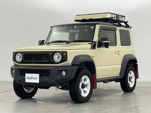 スズキ ジムニー シエラ JC 群馬県 2020(令2)年 5.7万km シフォンアイボリーメタリックブラック2トーンルーフ ルーフキャリア/純正SDナビ(CN-RZ753W)/　CD/DVD/Bluetooth/USB/フルセグTV/4WD/デュアルセンサーブレーキサポート/誤発進抑制機能/車線逸脱警報/標識認識機能/ふらつき警報機能/先行車発進お知らせ機能/オートマチックハイビーム/ヘッドライトウォッシャー/前席シートヒーター/ETC/前後ドライブレコーダー/革巻きステアリング/ステアリングスイッチ/LEDヘッドライト/プッシュスタート/スマートキー/マッドフラップ