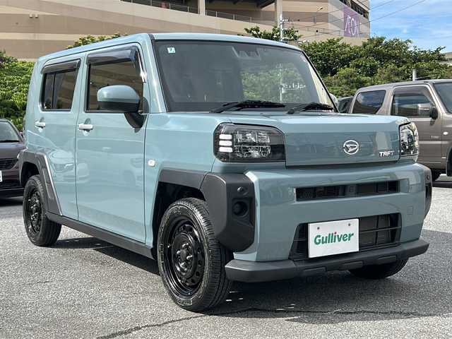 ダイハツ タフト X 沖縄県 2020(令2)年 3.8万km レイクブルーメタリック 純正ナビ/（ＡＭ／ＦＭ／ＣＤ／ＤＶＤ／ＢＴ）　/バックモニター　/フルセグＴＶ　/ガラスルーフ　/ドラレコ　/コーナーセンサー　/衝突軽減　/純正フロアマット　/パーキングアシスト　/アイドリングストップ/スマートキー