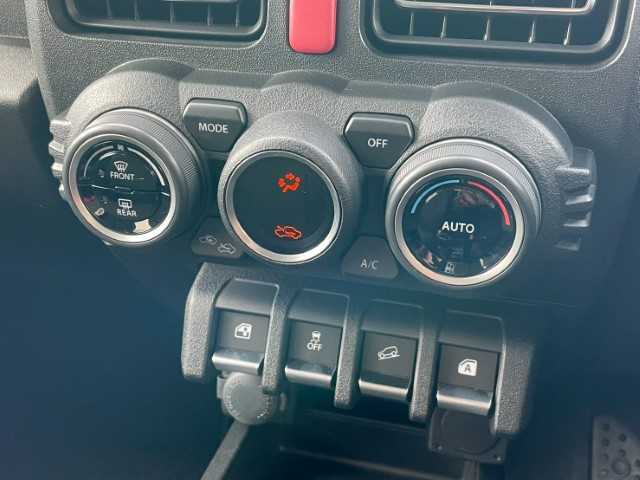 スズキ ジムニー XC 岩手県 2018(平30)年 2.6万km ブルーイッシュブラックパール3 4WD　/ターボ　/社外CD　/レーダークルーズ/レーダーブレーキサポート/レーンキープアシスト　/ＬＥＤヘッドライト・フォグランプ　/前席シートヒーター　/横滑り防止　/ダウンヒルアシスト　/ヘッドライトウォッシャー