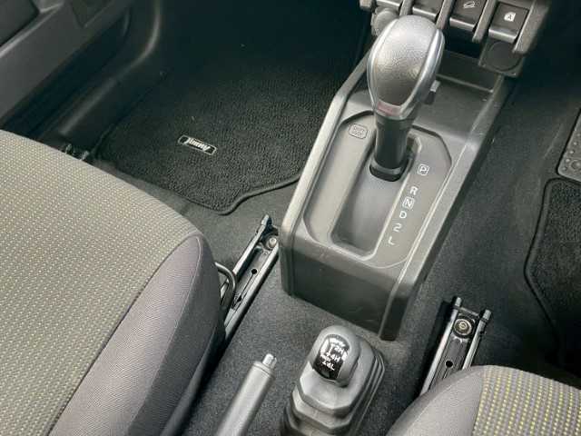 スズキ ジムニー XC 岩手県 2018(平30)年 2.6万km ブルーイッシュブラックパール3 4WD　/ターボ　/社外CD　/レーダークルーズ/レーダーブレーキサポート/レーンキープアシスト　/ＬＥＤヘッドライト・フォグランプ　/前席シートヒーター　/横滑り防止　/ダウンヒルアシスト　/ヘッドライトウォッシャー