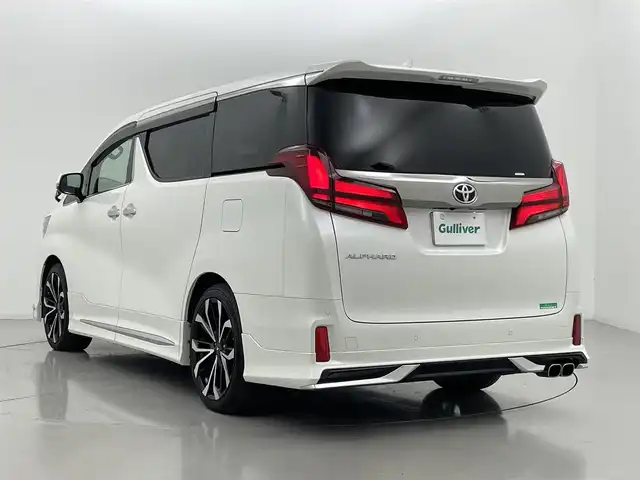 トヨタ アルファード S タイプゴールドⅡ 熊本県 2022(令4)年 1.5万km ホワイトパールクリスタルシャイン サンルーフ/モデリスタエアロフル　/純正ディスプレイオーディオ　/社外前後ドライブレコーダー　/バックカメラ　/ビルトインＥＴＣ２．０　/両側パワースライドドア　/前後クリアランスソナー　/レーダークルーズコントロール/パワーバックドア/パーキングアシスト/ブラインドスポットモニター/衝突軽減ブレーキ/レーンキープアシスト/横滑り防止/ハーフレザーシート/オートホールド/デジタルインナーミラー/純正フロアマット/モデリスタ20インチAW/オートライト/オートマチックハイビーム/フォグランプ/スマートキー/プッシュスタート/スペアキー1本/保証書/取扱説明書