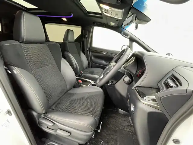 トヨタ アルファード S タイプゴールドⅡ 熊本県 2022(令4)年 1.5万km ホワイトパールクリスタルシャイン サンルーフ/モデリスタエアロフル　/純正ディスプレイオーディオ　/社外前後ドライブレコーダー　/バックカメラ　/ビルトインＥＴＣ２．０　/両側パワースライドドア　/前後クリアランスソナー　/レーダークルーズコントロール/パワーバックドア/パーキングアシスト/ブラインドスポットモニター/衝突軽減ブレーキ/レーンキープアシスト/横滑り防止/ハーフレザーシート/オートホールド/デジタルインナーミラー/純正フロアマット/モデリスタ20インチAW/オートライト/オートマチックハイビーム/フォグランプ/スマートキー/プッシュスタート/スペアキー1本/保証書/取扱説明書