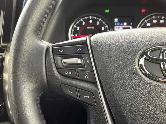 トヨタ アルファード S タイプゴールドⅡ 熊本県 2022(令4)年 1.5万km ホワイトパールクリスタルシャイン サンルーフ/モデリスタエアロフル　/純正ディスプレイオーディオ　/社外前後ドライブレコーダー　/バックカメラ　/ビルトインＥＴＣ２．０　/両側パワースライドドア　/前後クリアランスソナー　/レーダークルーズコントロール/パワーバックドア/パーキングアシスト/ブラインドスポットモニター/衝突軽減ブレーキ/レーンキープアシスト/横滑り防止/ハーフレザーシート/オートホールド/デジタルインナーミラー/純正フロアマット/モデリスタ20インチAW/オートライト/オートマチックハイビーム/フォグランプ/スマートキー/プッシュスタート/スペアキー1本/保証書/取扱説明書