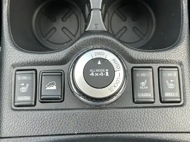 日産 エクストレイル 20Xi 岡山県 2020(令2)年 3.6万km ダイヤモンドブラック 純正9インチナビ/フルセグTV、CD、DVD、Bluetooth、AM、FM/全方位カメラ/プロパイロット　/リアパワーゲート　/ビルトインETC　/ワンオーナー　/インテリジェントルームミラー/ブラックセルクロス防水シート　/LEDヘッドライト　/全席シートヒーター　 /ダウンヒルアシストコントロール