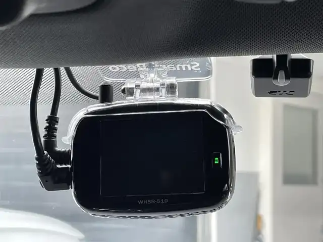 シボレー カマロ LT RS 静岡県 2019(平31)年 1.7万km 白 ワンオーナー/レザーシート/HUD/BSM/BOSEサウンド/アンビエントライト/純正ディスプレイオーディオ/(Bluetooth/CarPlay)/衝突被害軽減システム/バックカメラ/パーキングアシスト/メモリー付きパワーシート/シートヒーター/シートエアコン/スマートキー/ETC/ドライブレコーダー/純正フロアマット/純正20インチアルミホイール/保証書/取扱説明書/スペアキー/ボディーカラー(サミットホワイト)