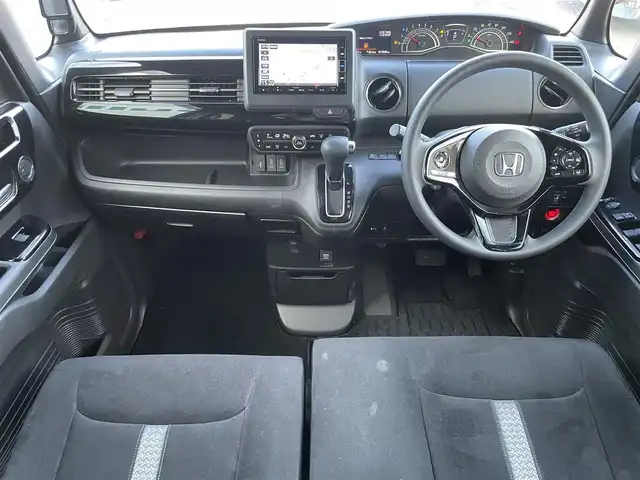 ホンダ Ｎ ＢＯＸ カスタム L 静岡県 2021(令3)年 1.1万km クリスタルブラックパール 純正ギャザズナビ/（AM/FM/CD/DVD/BT)/バックカメラ/フルセグTV/レーダークルーズコントロール/片側パワースライドドア/前席シートヒーター/前後型ドライブレコーダー/スマートキー/プッシュスタート/LEDヘッドライト/純正14インチアルミホイール/ホンダセンシング/衝突被害軽減ブレーキ/レーンキープアシスト/横滑り防止装置/純正フロアマット