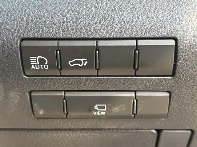 レクサス ＲＸ 300 滋賀県 2020(令2)年 3万km グラファイトブラックガラスフレーク 純正12.3型ナビ/・Bluetooth /フルセグ/・CD/DVD/バックカメラ/ムーンルーフ/革巻きステアリング/ステアリングリモコン/パドルシフト/ETC2.0/レーダークルコン/ハーフレザーシート/前席パワーシート/パワーバックドア/オートハイビーム/LEDフォグライト/AC100V/レクサスセーフティ/・レーントレーシングアシスト/・プリクラッシュセーフティ/・ロードサインアシスト/・先行車発進告知/スマートキー