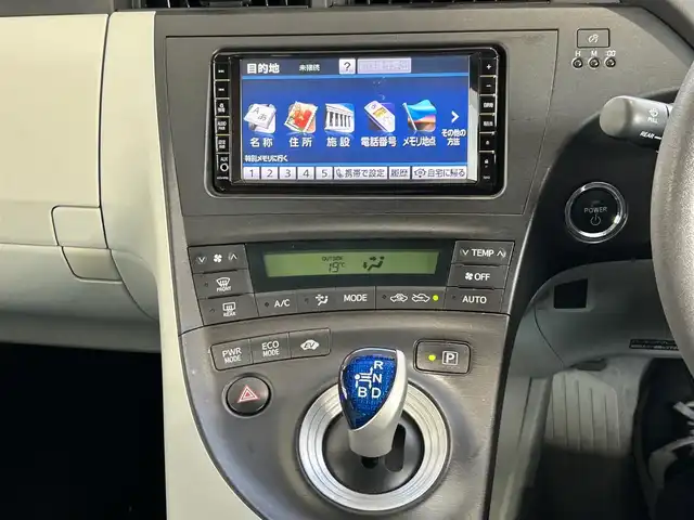 トヨタ プリウス S ツーリングセレクション 埼玉県 2009(平21)年 3.8万km パール ・ハイブリッド車/・車検R8年12月まで/・登録時走行37873km/・純正ナビゲーション/・フルセグTV/・バックカメラ/・純正17インチアルミホイール/・純正LEDヘッドライト/・ウインカードアミラー/・サイドエアバッグ/・カーテンエアバッグ/・スマートキー/・プッシュスタート/・ETC