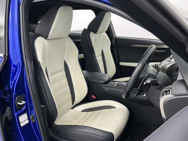 レクサス ＮＸ 300h Fスポーツ 宮城県 2020(令2)年 3.5万km ヒートブルーコントラストレイヤリング 禁煙車/ワンオーナー/パノラマガラスルーフ/レクサスセーフティシステム/・プリクラッシュセーフティ/・レーントレーシングアシスト/・レーダークルーズコントロール/・オートハイビームアシスト/純正ナビ/・CD.DVD.SD.BT.USB/フルセグTV/バックカメラ/ホワイトレザーシート/・前席パワーシート（D席メモリー付）/・前席シートヒーター/・前席エアシート/パワーバックドア/電動パーキングブレーキ/オートホールド機能/AC100V充電/ステアリングヒーター/パドルシフト/ステアリングスイッチ/ビルトインETC2.0/社外ドライブレコーダー（FR）/LEDヘッドライト/LEDフォグランプ/純正18インチアルミホイール