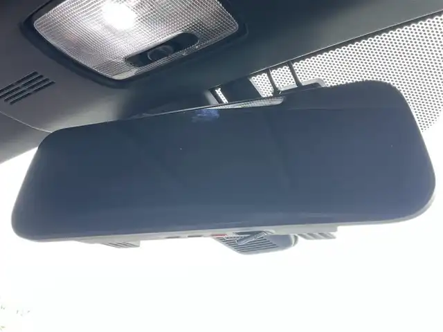 ホンダ Ｓ６６０ モデューロX 東京都 2022(令4)年 3万km ソニックグレーパール 特別限定仕様車/6MT/オープンカー/6.1インチ純正ディスプレイ/スカイサウンドスピーカーシステム/バックカメラ/クルーズコントロール/ETC/前後ドライブレコーダー/ipod対応USBプレイヤー/チタンシフトノブ/カーボン調インナーパネル/ハーフレザーシート/LEDヘッドライト/シティーブレーキアクティブシステム/純正アルミホイール（F15、R16インチ）/アクティブスポイラー/スマートキー/シートセンターバッグ/純正フロアマット