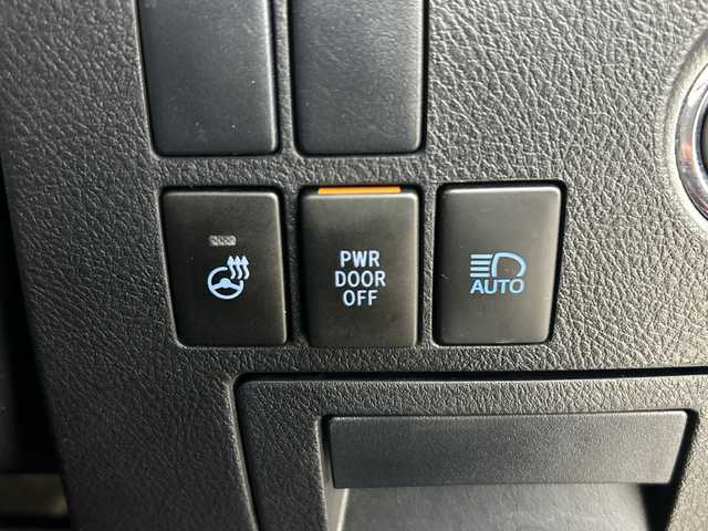 トヨタ アルファード S Cパッケージ 神奈川県 2020(令2)年 2.4万km ブラック Wムーンルーフ/純正8インチDA/・Bluetooth/フルセグ/CD/DVD/AM/FM/バックカメラ/純正12.1型フリップダウンモニター/両側パワースライドドア/トヨタセーフティーセンス/レーダークルーズコントロール/パワーシート/シートヒーター/エアシート/ビルトインETC/ステアリングスイッチ/ドライブレコーダー/純正フロアマット/パワーバックドア/スライドドアサンシェード/LEDヘッドライト/オートライト/オートマチックハイビーム/純正18インチアルミホイル/LTA/クリアランスソナー/プリクラッシュセーフティー/PKSB/PCS/PSA/先行車発進お知らせ機能