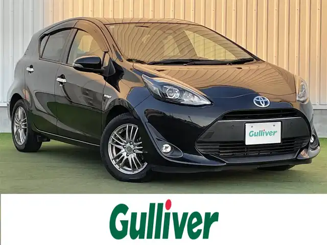 トヨタ アクア S スタイルブラック 香川県 2019(平31)年 9万km ブラックマイカ Toyota Safety Sense/・プリクラッシュセーフティ/・レーンディパーチャーアラート/・オートマチックハイビーム/・先行車発進告知機能/・インテリジェントクリアランスソナー/・パーキングサポートブレーキ/純正7インチSDナビ/→フルセグ/CD/DVD/Bluetooth/AM/FM/バックカメラ/LEDヘッドライト/社外15インチアルミ/純正フロアマット/ETC/ステアリングリモコン/プッシュスタート/スマートキー/電動格納ミラー/横滑り防止装置