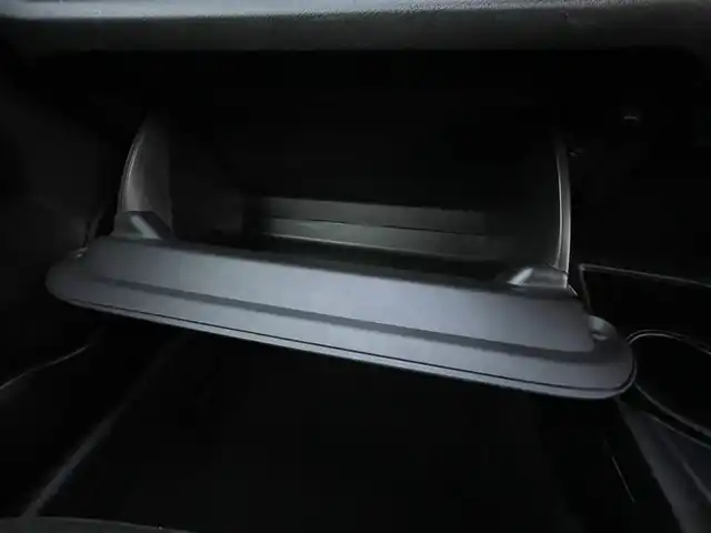 トヨタ アクア S スタイルブラック 香川県 2019(平31)年 9万km ブラックマイカ Toyota Safety Sense/・プリクラッシュセーフティ/・レーンディパーチャーアラート/・オートマチックハイビーム/・先行車発進告知機能/・インテリジェントクリアランスソナー/・パーキングサポートブレーキ/純正7インチSDナビ/→フルセグ/CD/DVD/Bluetooth/AM/FM/バックカメラ/LEDヘッドライト/社外15インチアルミ/純正フロアマット/ETC/ステアリングリモコン/プッシュスタート/スマートキー/電動格納ミラー/横滑り防止装置