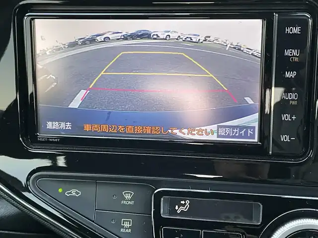 トヨタ アクア S スタイルブラック 香川県 2019(平31)年 9万km ブラックマイカ Toyota Safety Sense/・プリクラッシュセーフティ/・レーンディパーチャーアラート/・オートマチックハイビーム/・先行車発進告知機能/・インテリジェントクリアランスソナー/・パーキングサポートブレーキ/純正7インチSDナビ/→フルセグ/CD/DVD/Bluetooth/AM/FM/バックカメラ/LEDヘッドライト/社外15インチアルミ/純正フロアマット/ETC/ステアリングリモコン/プッシュスタート/スマートキー/電動格納ミラー/横滑り防止装置