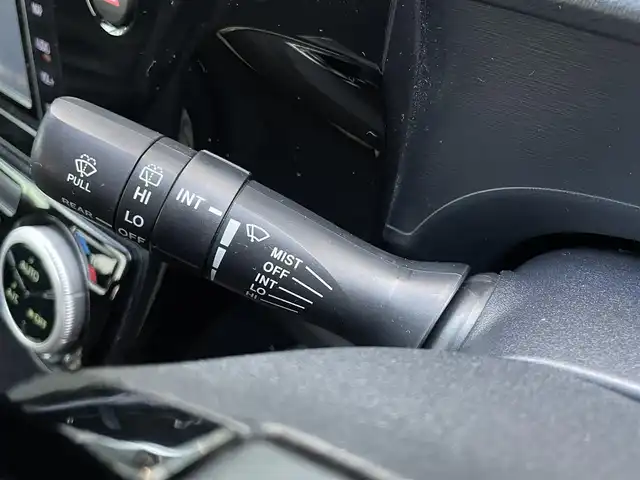 トヨタ アクア S スタイルブラック 香川県 2019(平31)年 9万km ブラックマイカ Toyota Safety Sense/・プリクラッシュセーフティ/・レーンディパーチャーアラート/・オートマチックハイビーム/・先行車発進告知機能/・インテリジェントクリアランスソナー/・パーキングサポートブレーキ/純正7インチSDナビ/→フルセグ/CD/DVD/Bluetooth/AM/FM/バックカメラ/LEDヘッドライト/社外15インチアルミ/純正フロアマット/ETC/ステアリングリモコン/プッシュスタート/スマートキー/電動格納ミラー/横滑り防止装置