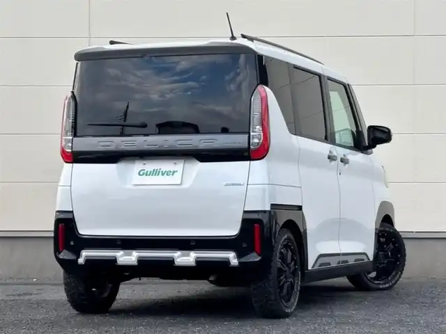三菱 デリカミニ G プレミアム 茨城県 2023(令5)年 5.4万km アメジストブラック/シルキーホワイト ワンオーナー/pioneerナビ/　(AM/FM/CD/DVD/AUX/フルセグ)/RAYSアルミホイール/全方位カメラ/ドライブレコーダー/追従型クルーズコントロール/両側パワースライドドア/ETC/LEDヘッドライト/シートヒーター/ハンドルヒーター/デジタルインナーミラー/ルーフレール/ダウンヒルアシスト/パワーステアリング/オートライト/Wエアバック