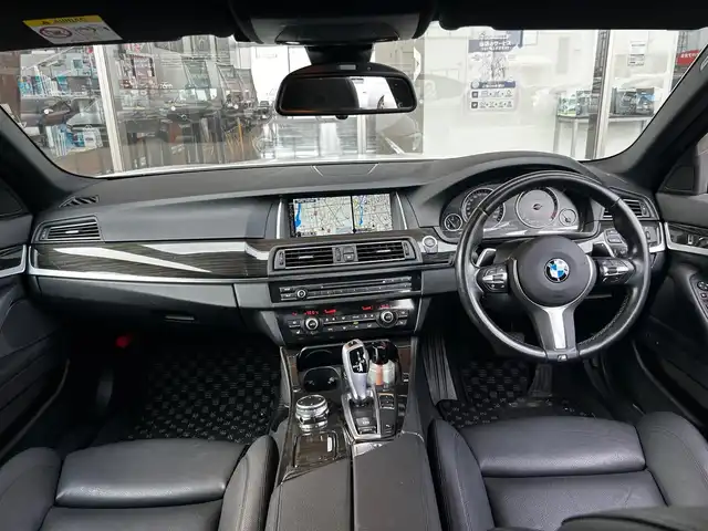 ＢＭＷ ５２３ｉ Mスポーツ 富山県 2017(平29)年 3万km 白 HDDナビ/フルセグテレビ/DVD/CD再生/AM/FMラジオ/全席シートヒーター/D/N席パワーシート/D席メモリ付きPシート/ドライブモード選択/パークアシスト/ACC/アイドリングストップ/車線逸脱防止装置/ETC