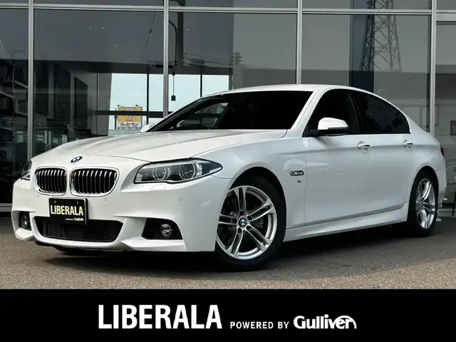 ＢＭＷ ５２３ｉ Mスポーツ 富山県 2017(平29)年 3万km 白 HDDナビ/フルセグテレビ/DVD/CD再生/AM/FMラジオ/全席シートヒーター/D/N席パワーシート/D席メモリ付きPシート/ドライブモード選択/パークアシスト/ACC/アイドリングストップ/車線逸脱防止装置/ETC