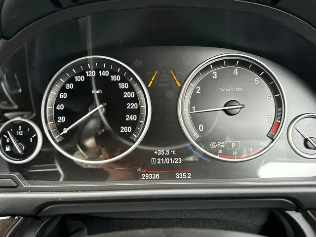 ＢＭＷ ５２３ｉ Mスポーツ 富山県 2017(平29)年 3万km 白 HDDナビ/フルセグテレビ/DVD/CD再生/AM/FMラジオ/全席シートヒーター/D/N席パワーシート/D席メモリ付きPシート/ドライブモード選択/パークアシスト/ACC/アイドリングストップ/車線逸脱防止装置/ETC