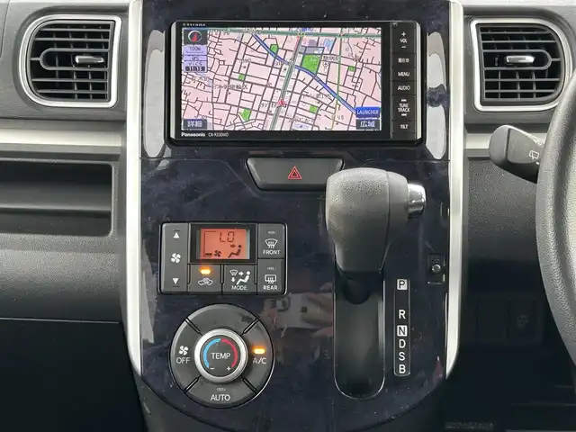 ダイハツ タント カスタム X トップED SAⅡ 群馬県 2016(平28)年 5万km ブラックマイカメタリック パナソニックSDナビ/CD・DVD・SD・フルセグ/バックカメラ/片側パワースライドドア/ETC/横滑り防止装置/衝突軽減ブレーキ/アイドリングストップ/純正アルミホイール/純正フロアマット/LEDヘッドライト/スマートキー×2