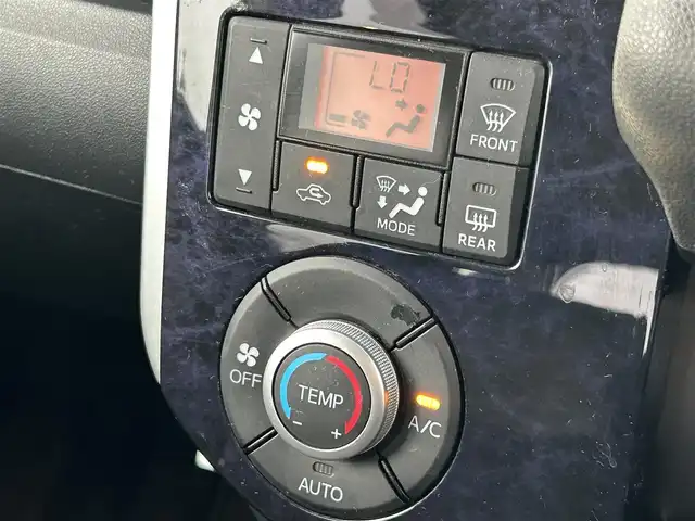 ダイハツ タント カスタム X トップED SAⅡ 群馬県 2016(平28)年 5万km ブラックマイカメタリック パナソニックSDナビ/CD・DVD・SD・フルセグ/バックカメラ/片側パワースライドドア/ETC/横滑り防止装置/衝突軽減ブレーキ/アイドリングストップ/純正アルミホイール/純正フロアマット/LEDヘッドライト/スマートキー×2