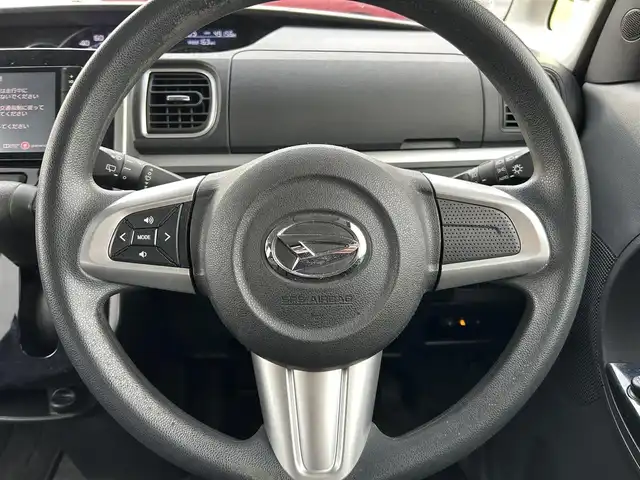 ダイハツ タント カスタム X トップED SAⅡ 群馬県 2016(平28)年 5万km ブラックマイカメタリック パナソニックSDナビ/CD・DVD・SD・フルセグ/バックカメラ/片側パワースライドドア/ETC/横滑り防止装置/衝突軽減ブレーキ/アイドリングストップ/純正アルミホイール/純正フロアマット/LEDヘッドライト/スマートキー×2